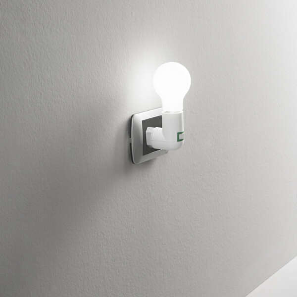 Prise Union Européenne avec adaptateur E27 pour lampe de secours – Image 4