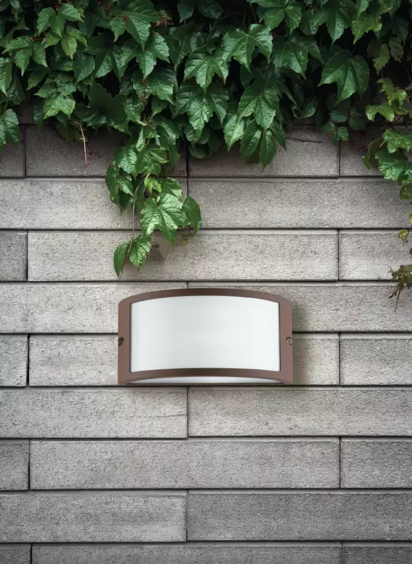 Applique d'extérieur AUSTIN en aluminium bronze et diffuseur en polycarbonate – Image 2