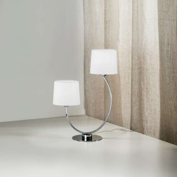 Lampe de table ASTORIA en métal chromé avec deux abat-jour en tissu – Image 2
