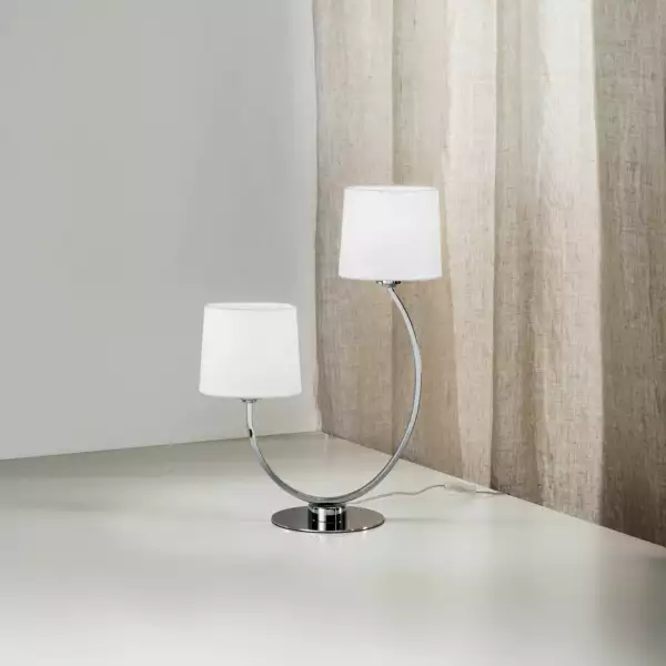 Lampe de table ASTORIA en métal chromé avec deux abat-jour en tissu – Image 2