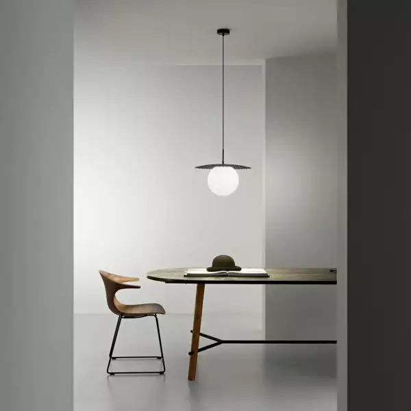 Suspension chaplin en métal doré avec diffuseur en verre blanc 45 cm – Image 2