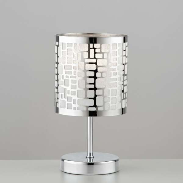 Lampe de table MAYA en acier chromé avec décor découpé au laser – Image 2