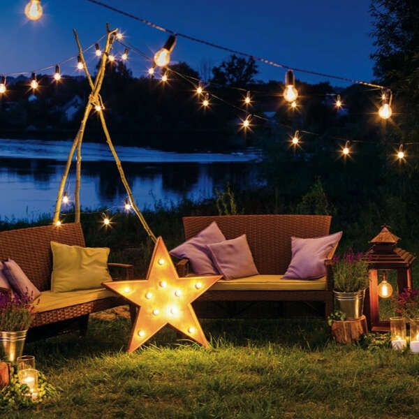 Guirlande électrifiée PICNIC avec lumières LED de différentes couleurs adaptée à l'extérieur – Image 2