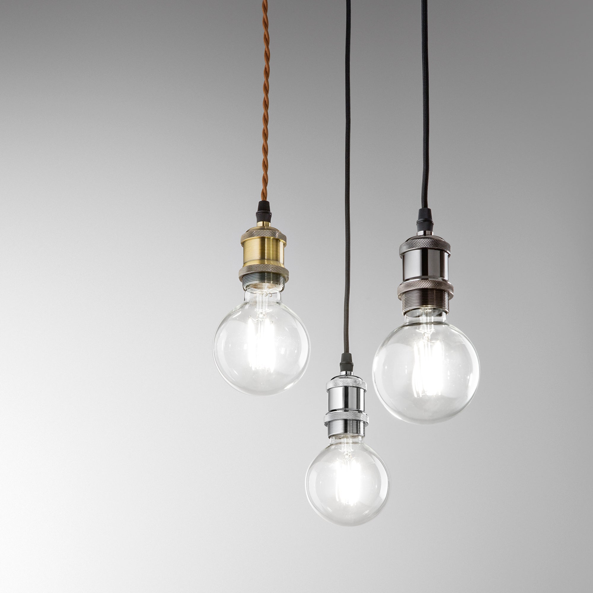 Suspension vintage avec câble en tissu et douille en cuivre – Image 2