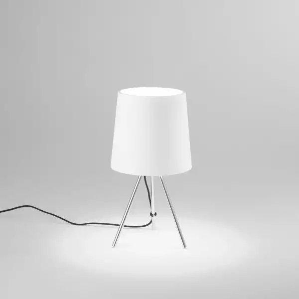 Lampe de table MARLEY en métal argenté avec abat-jour en aluminium blanc – Image 3