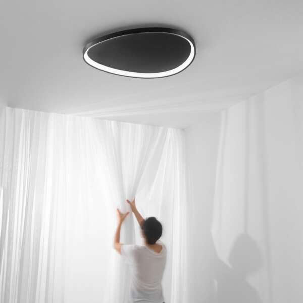 Plafonnier LED KLAPTON en aluminium noir avec fonction CCT 85 cm – Image 3