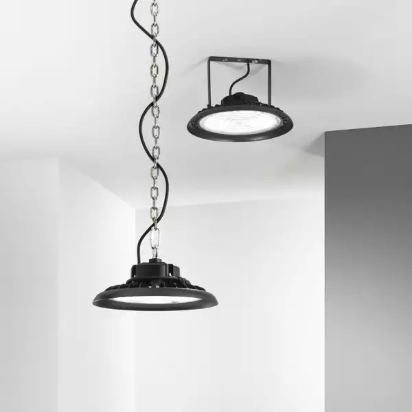 Phare LED high-bay AVATAR en aluminium noir 100W 4000K IP65 – Image 3